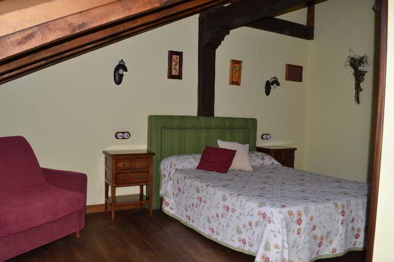 Gasthof El Jardin De Angela Santander